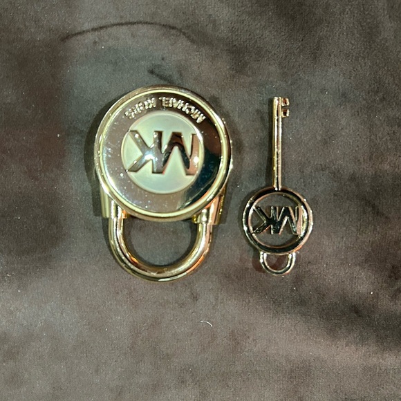 Michael Kors Gold Padlock and Key - Picture 7 of 8